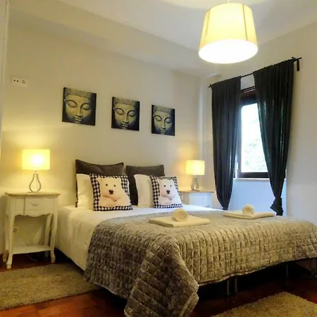 Downtown Stylish Apartment *